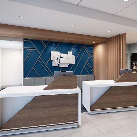 Holiday Inn Express & Suites - Tomah By Ihg Buitenkant foto