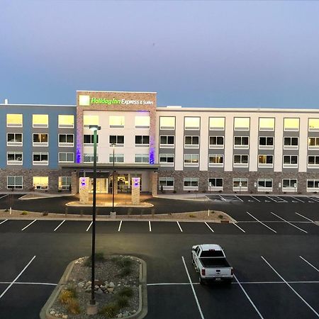 Holiday Inn Express & Suites - Tomah By Ihg Buitenkant foto