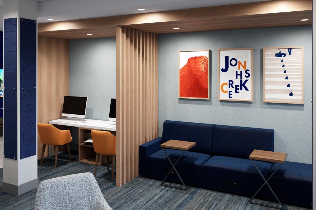 Holiday Inn Express & Suites - Tomah By Ihg Buitenkant foto