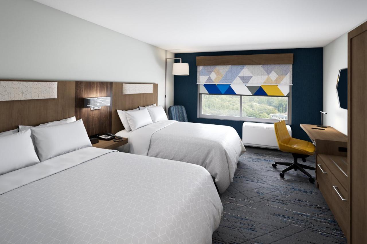 Holiday Inn Express & Suites - Tomah By Ihg Buitenkant foto